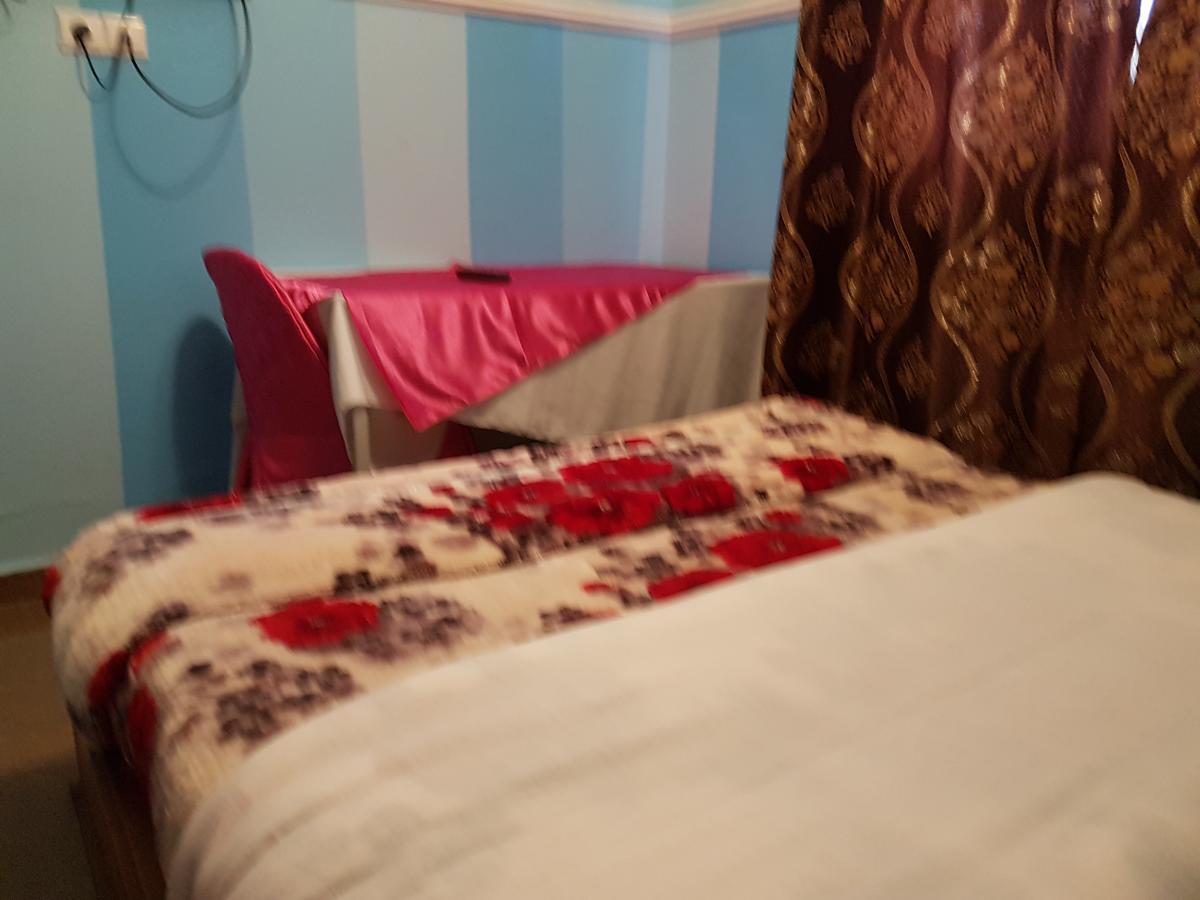 Liza Hotel Yaoundé Esterno foto